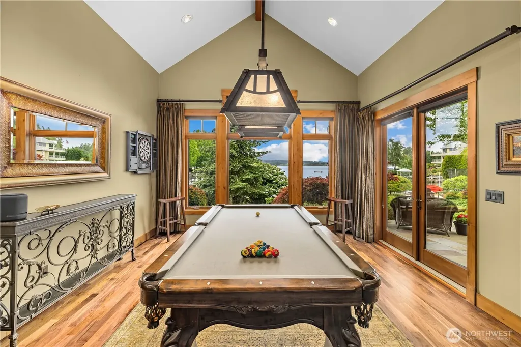 3607 E Lake Sammamish Shore Lane NE Sammamish WA 98074