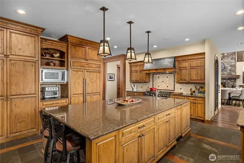 3607 E Lake Sammamish Shore Lane NE Sammamish WA 98074
