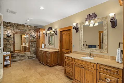 3607 E Lake Sammamish Shore Lane NE Sammamish WA 98074
