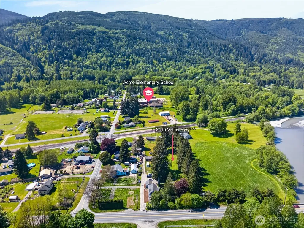 2115 Valley Highway Deming WA 98244