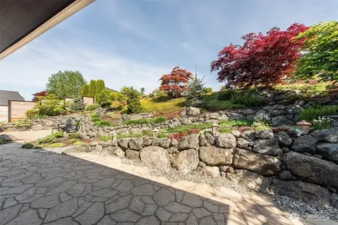 320 Morgison Loop Sequim WA 98382