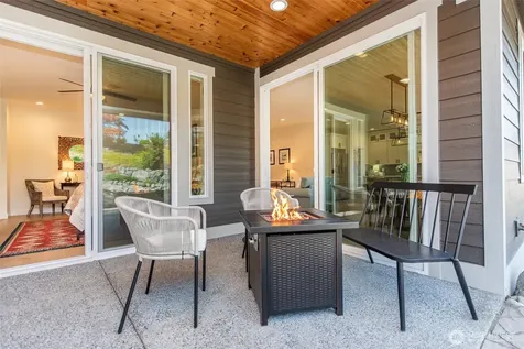 320 Morgison Loop Sequim WA 98382