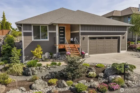 320 Morgison Loop Sequim WA 98382