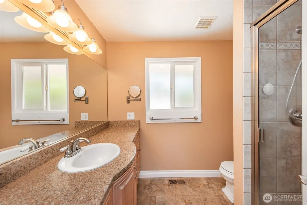 113 Hogans Vista Sequim WA 98382