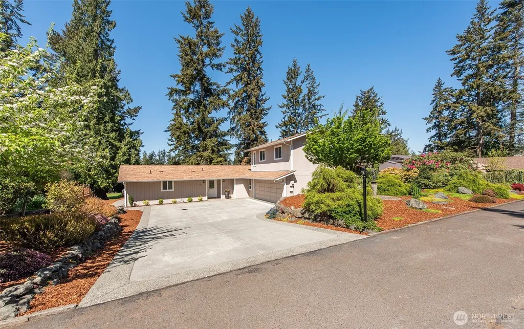 113 Hogans Vista Sequim WA 98382