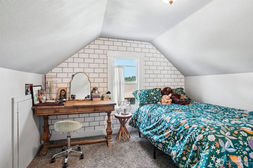 3021 SE 3rd Avenue Camas WA 98607