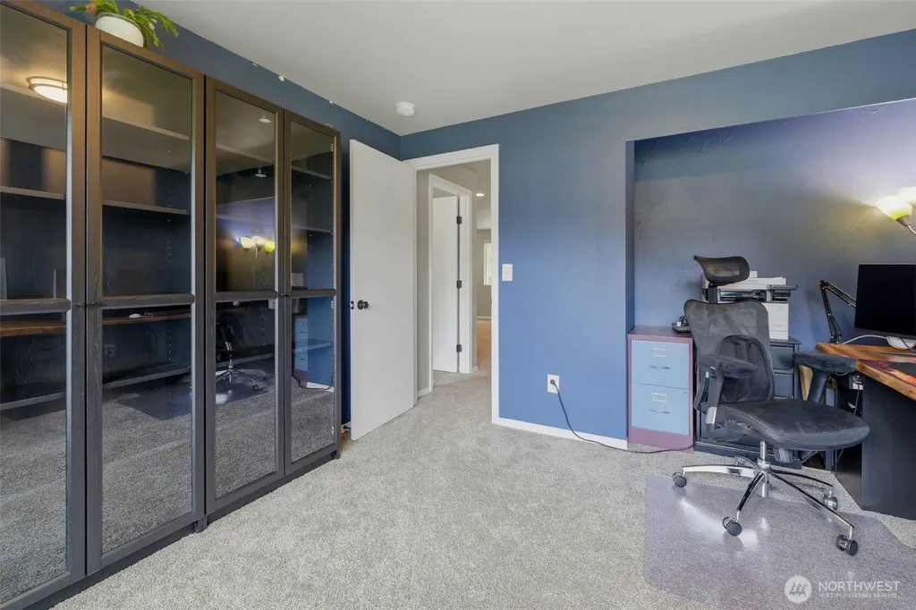 5232 W Shelton Matlock Road Shelton WA 95584