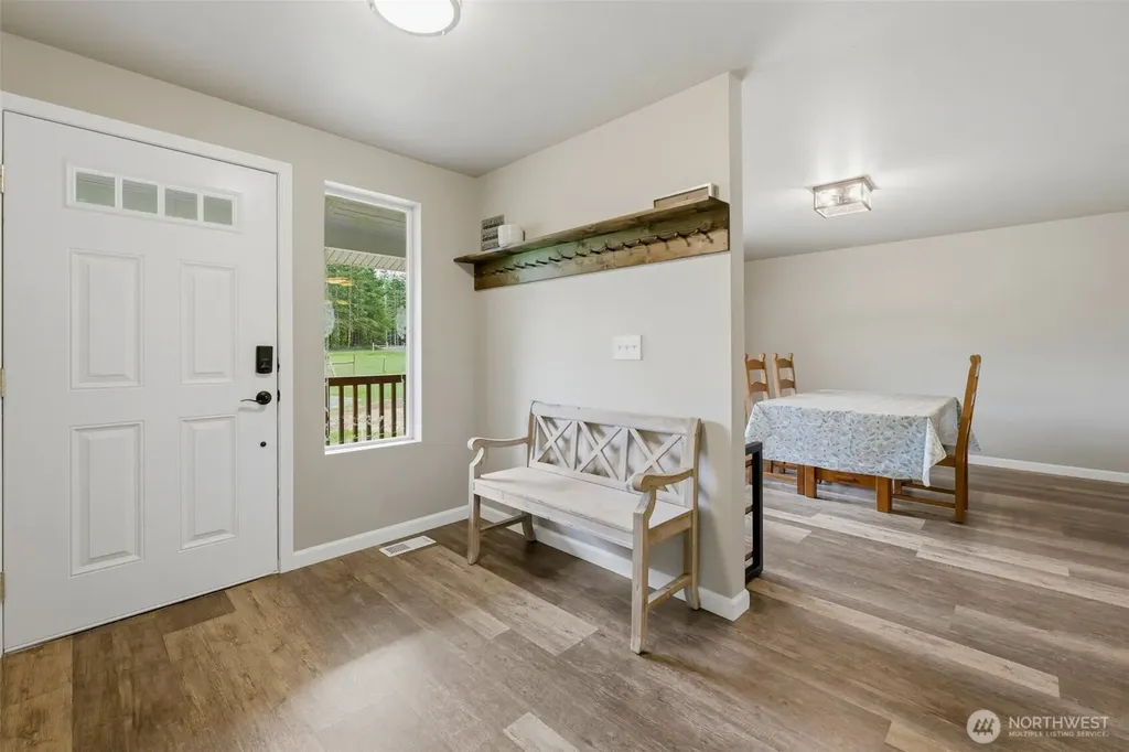 5232 W Shelton Matlock Road Shelton WA 95584
