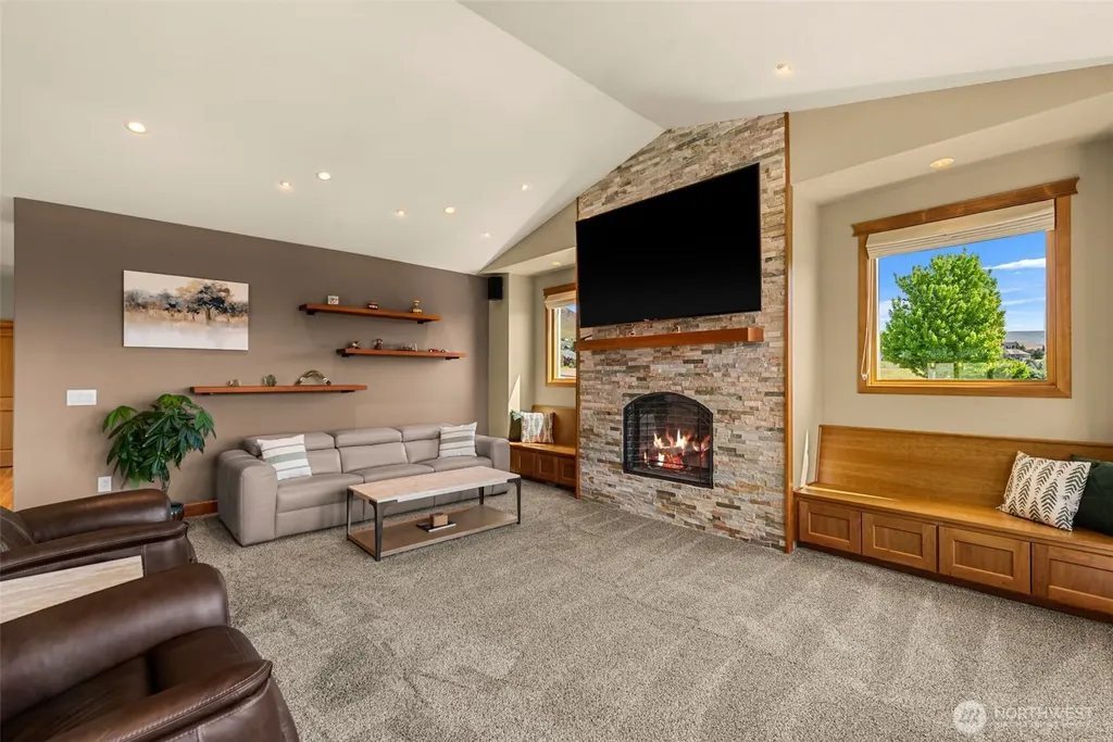 4015 Knowles Road Wenatchee WA 98801