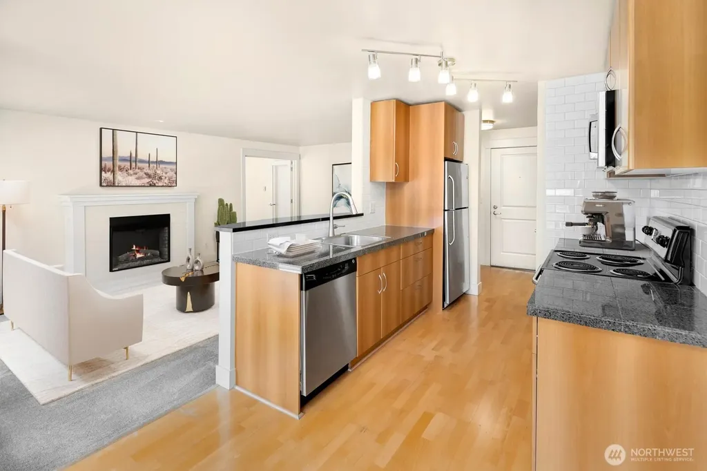 22910 90th Avenue W Edmonds WA 98026