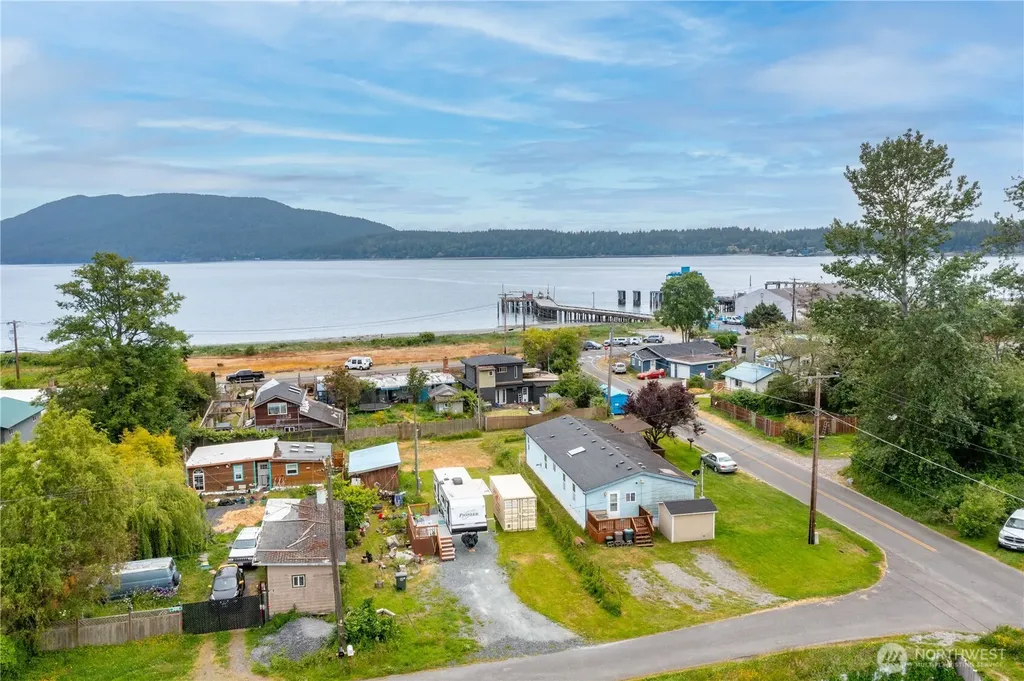 3421 Lena Road Bellingham WA 98226