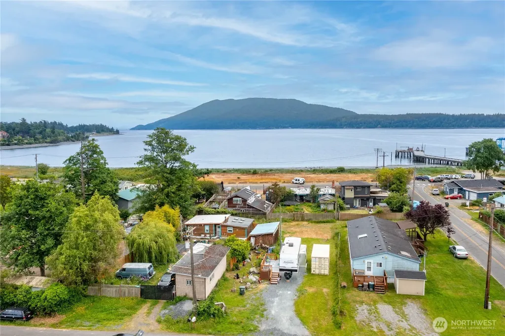 3421 Lena Road Bellingham WA 98226