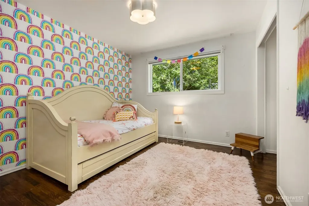 10430 NE Cascade Avenue Bainbridge Island WA 98110