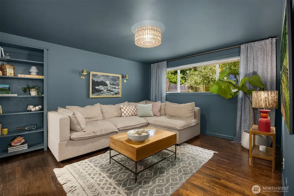 10430 NE Cascade Avenue Bainbridge Island WA 98110