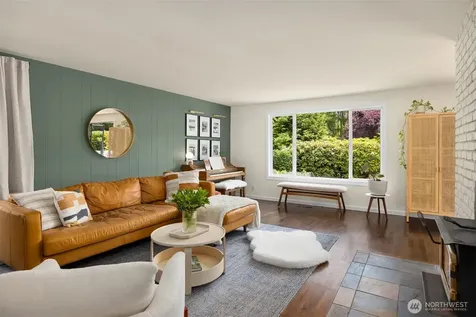10430 NE Cascade Avenue Bainbridge Island WA 98110