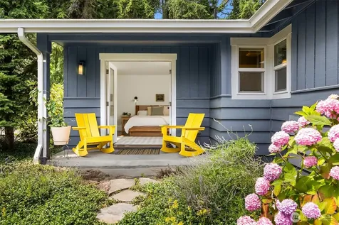 10430 NE Cascade Avenue Bainbridge Island WA 98110