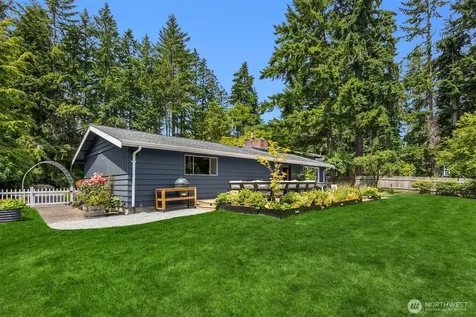 10430 NE Cascade Avenue Bainbridge Island WA 98110