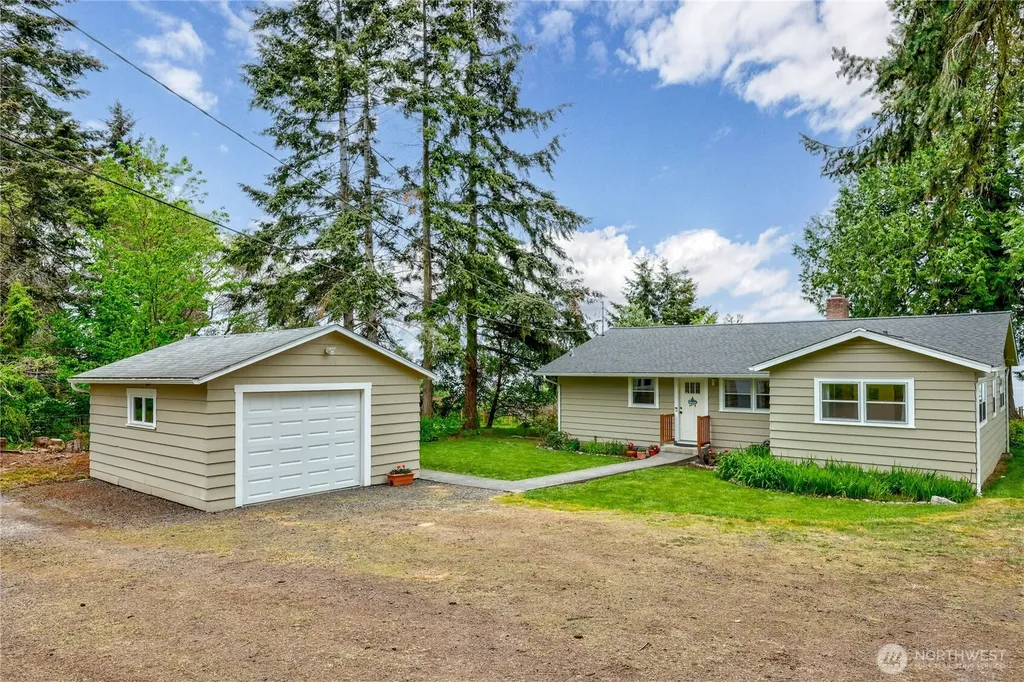 23932 Jefferson Point Road NE Kingston WA 98346