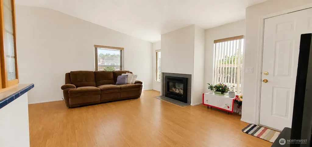 4751 Birch Bay Lynden Road Blaine WA 98230