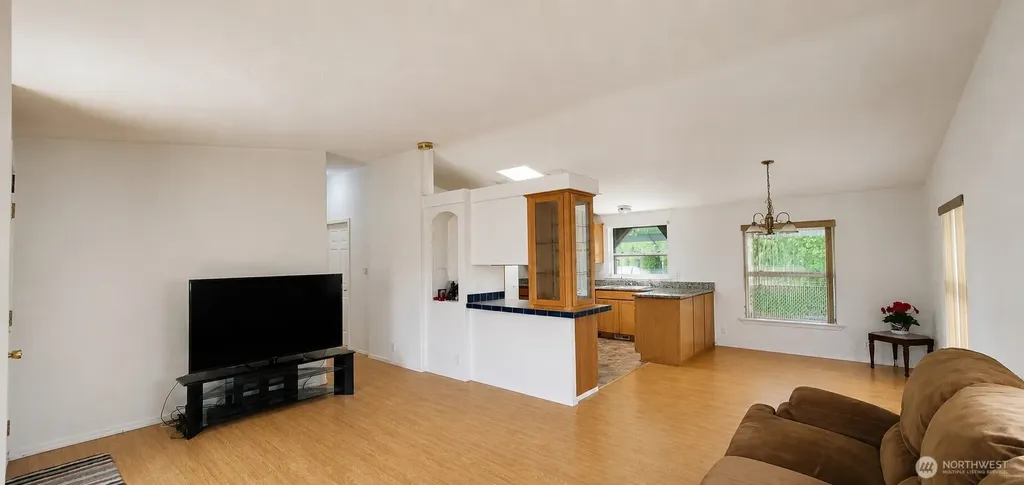 4751 Birch Bay Lynden Road Blaine WA 98230