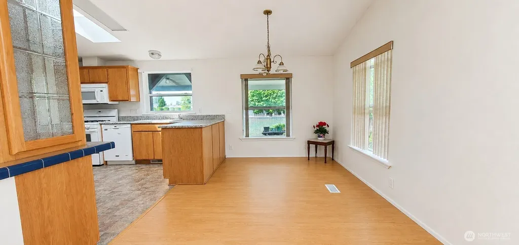 4751 Birch Bay Lynden Road Blaine WA 98230