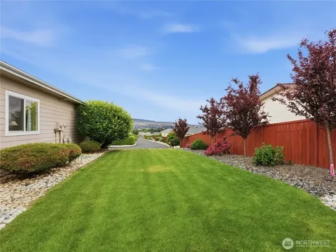 1845 Maple Street Wenatchee WA 98801