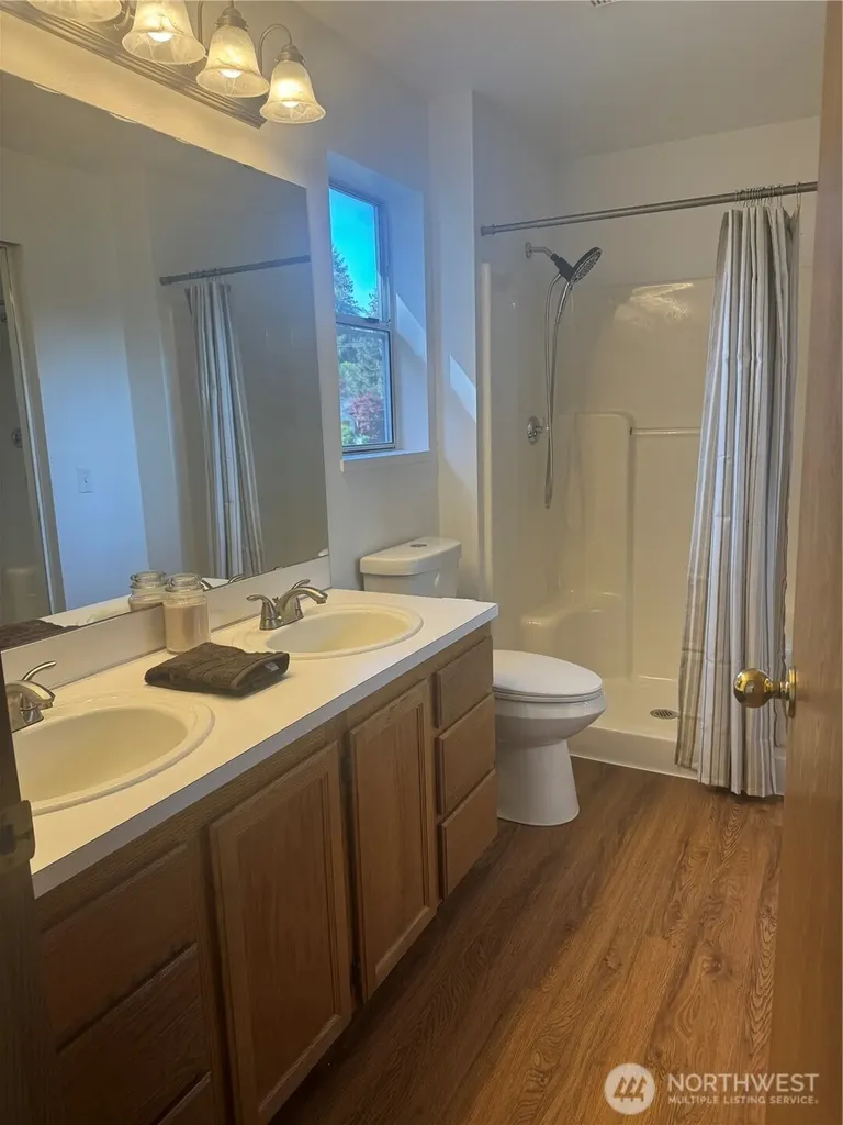 4204 Arbor Court SE Lacey WA 98503