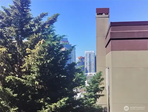 712 E Denny Wy Unit #502 Seattle WA 98122