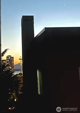 712 E Denny Wy Unit #502 Seattle WA 98122