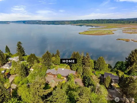 4702 Luhr Road NE Olympia WA 98516