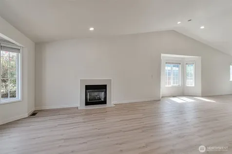 4504 220th SW Street SW Mountlake Terrace WA 98043