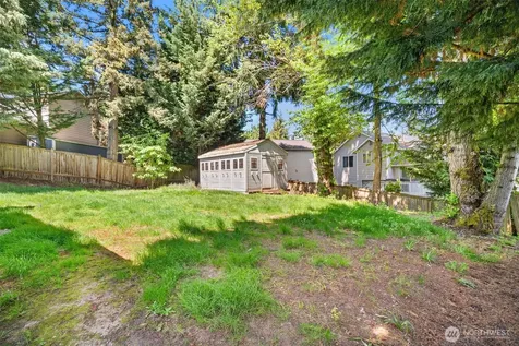 12026 NE 99th Lane Kirkland WA 98033