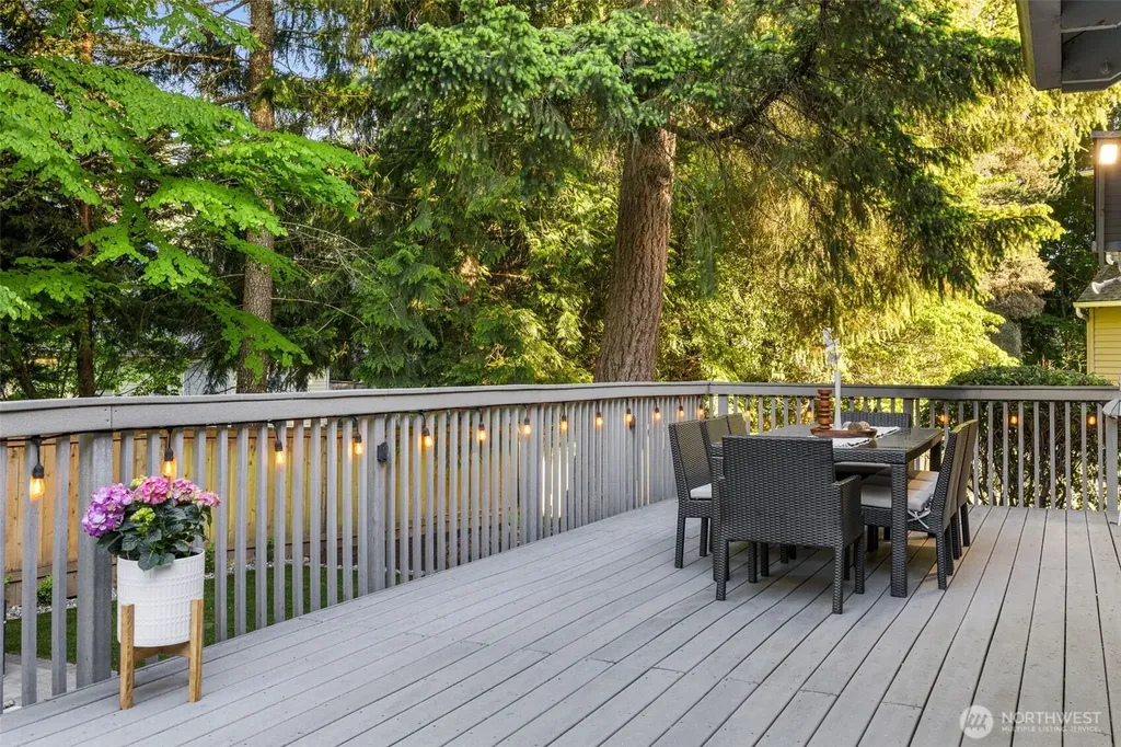 23218 SE 29th Court Sammamish WA 98075