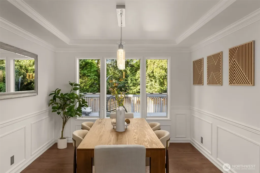 23218 SE 29th Court Sammamish WA 98075