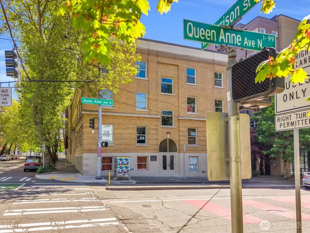7 Harrison Street Seattle WA 98109