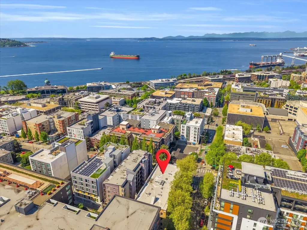 7 Harrison Street Seattle WA 98109