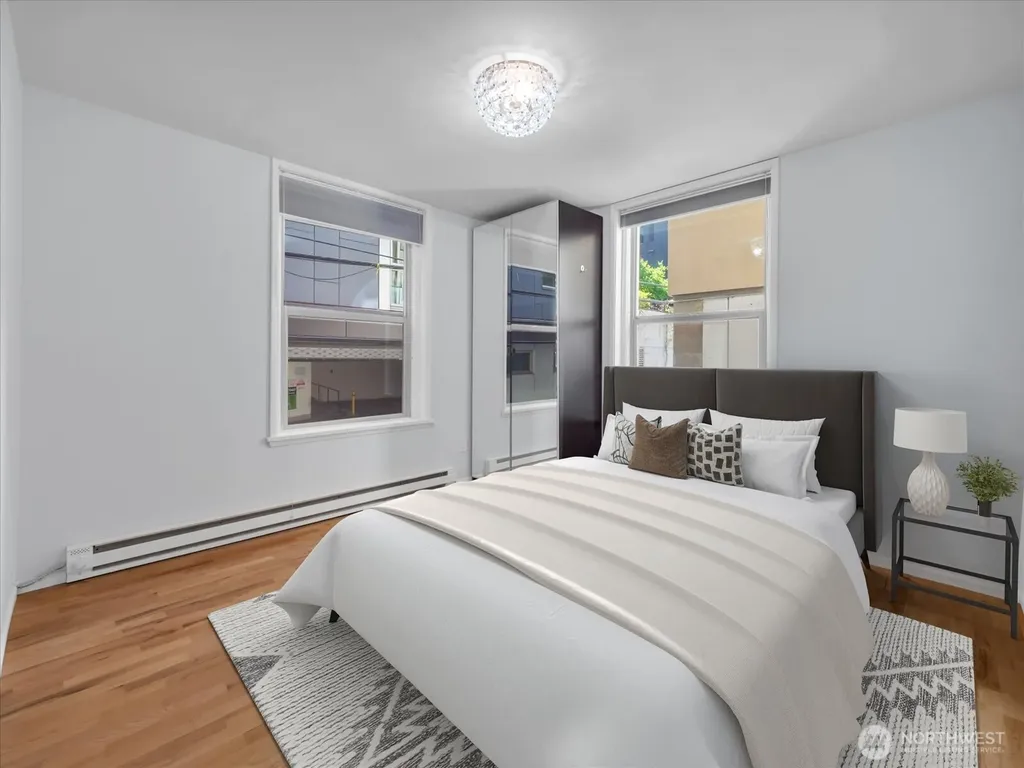 7 Harrison Street Seattle WA 98109