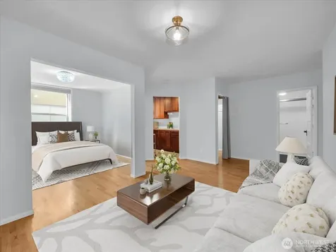 7 Harrison Street Seattle WA 98109