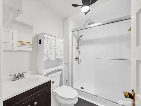 7 Harrison Street Seattle WA 98109