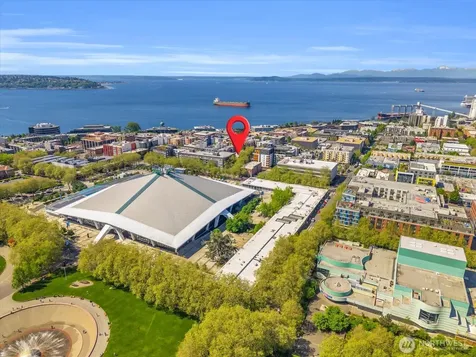 7 Harrison Street Seattle WA 98109