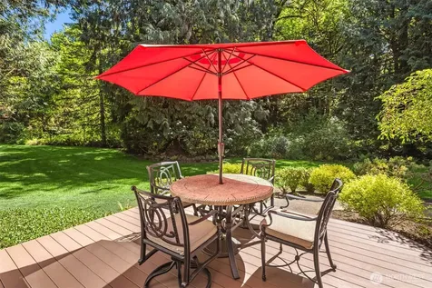 21641 SE 249th Street Maple Valley WA 98038