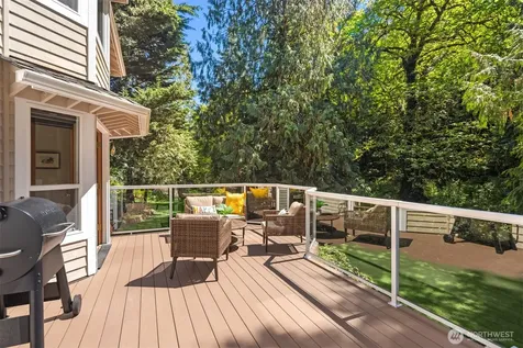 21641 SE 249th Street Maple Valley WA 98038