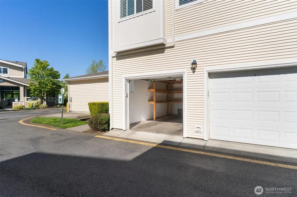 14915 38th Drive SE Bothell WA 98012