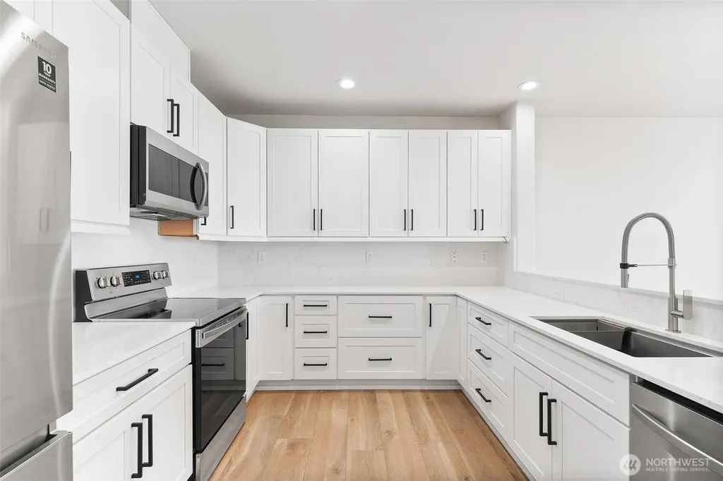 14915 38th Drive SE Bothell WA 98012