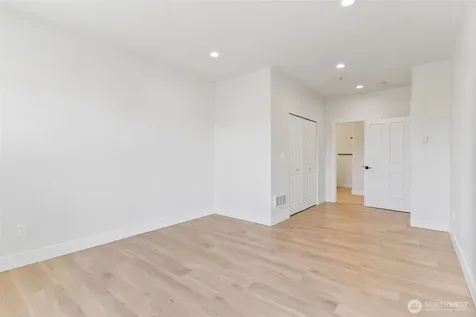 14915 38th Drive SE Bothell WA 98012
