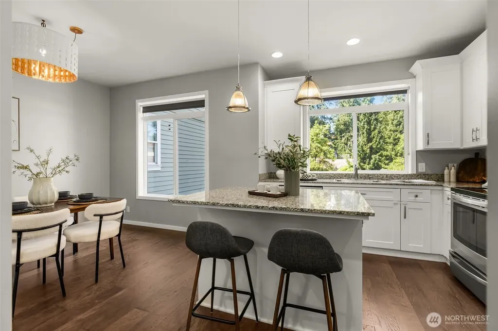 15009 Westminster Way N Seattle WA 98133