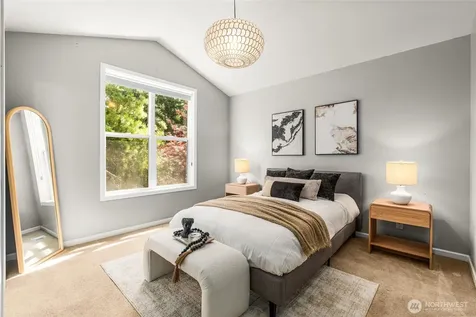 15009 Westminster Way N Seattle WA 98133