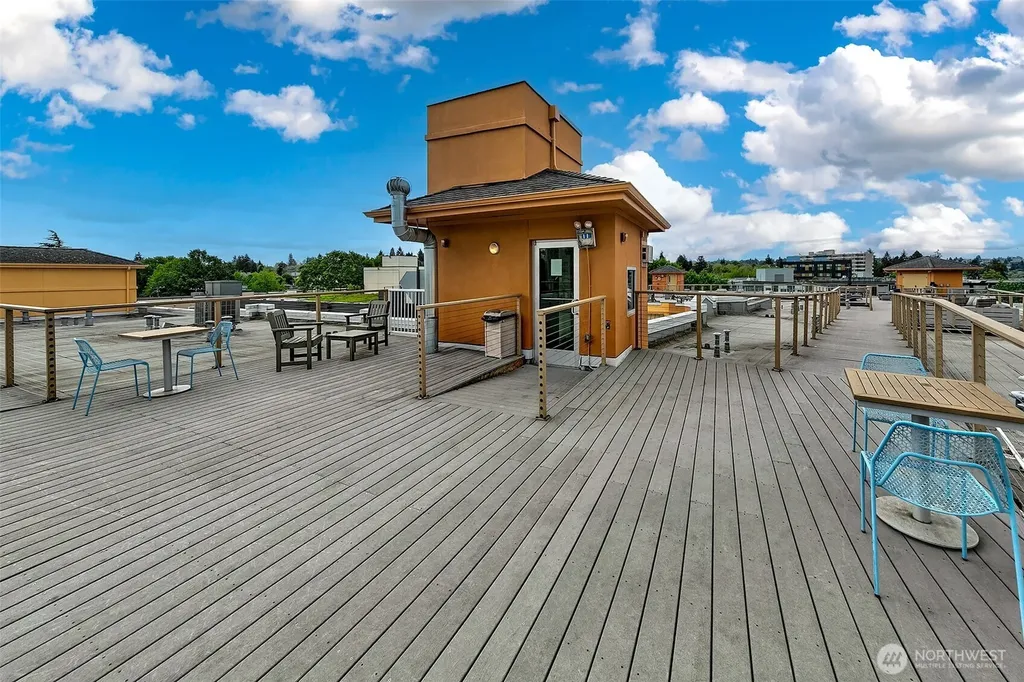 413 NE 70th Street Seattle WA 98115