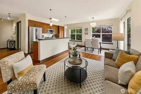 413 NE 70th Street Seattle WA 98115