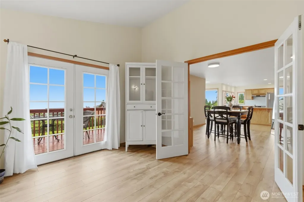 11956 NE Jefferson Point Road Kingston WA 98346
